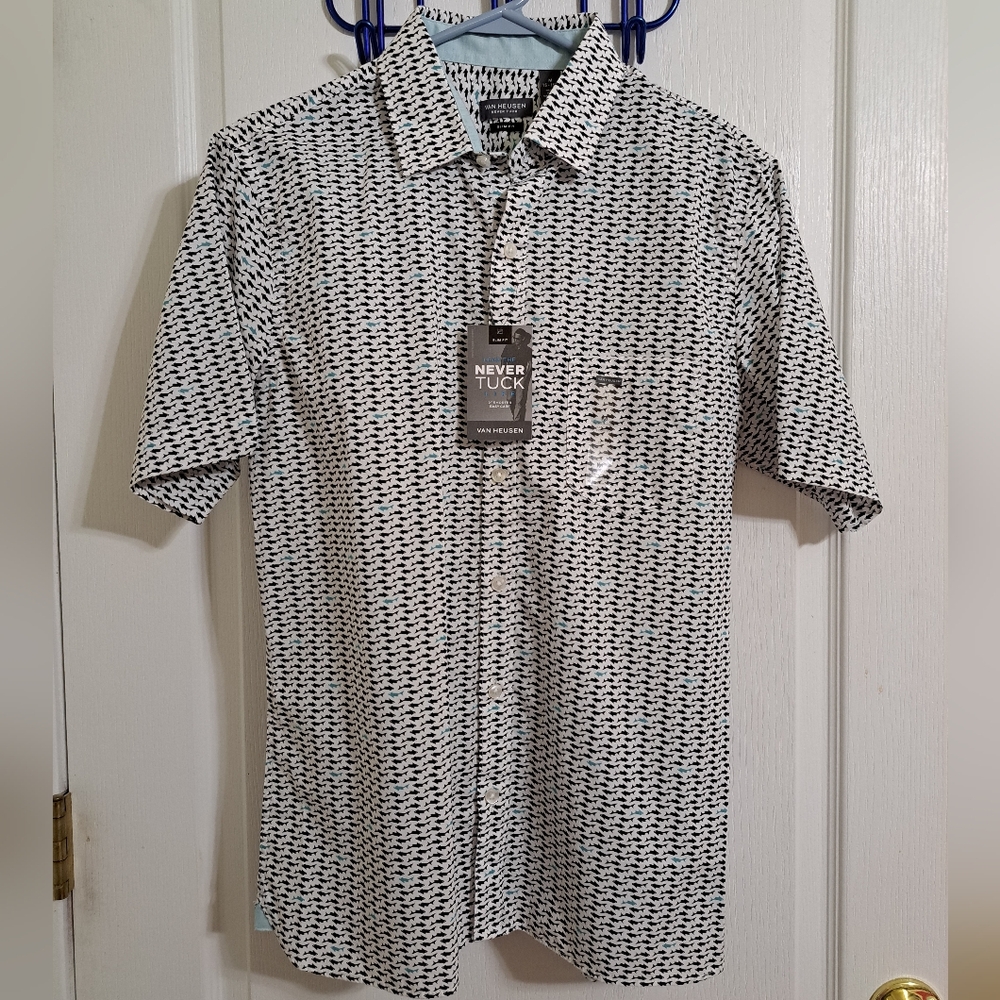 NWT Van Heusen Slim Never Tuck Shark Print Shirt M